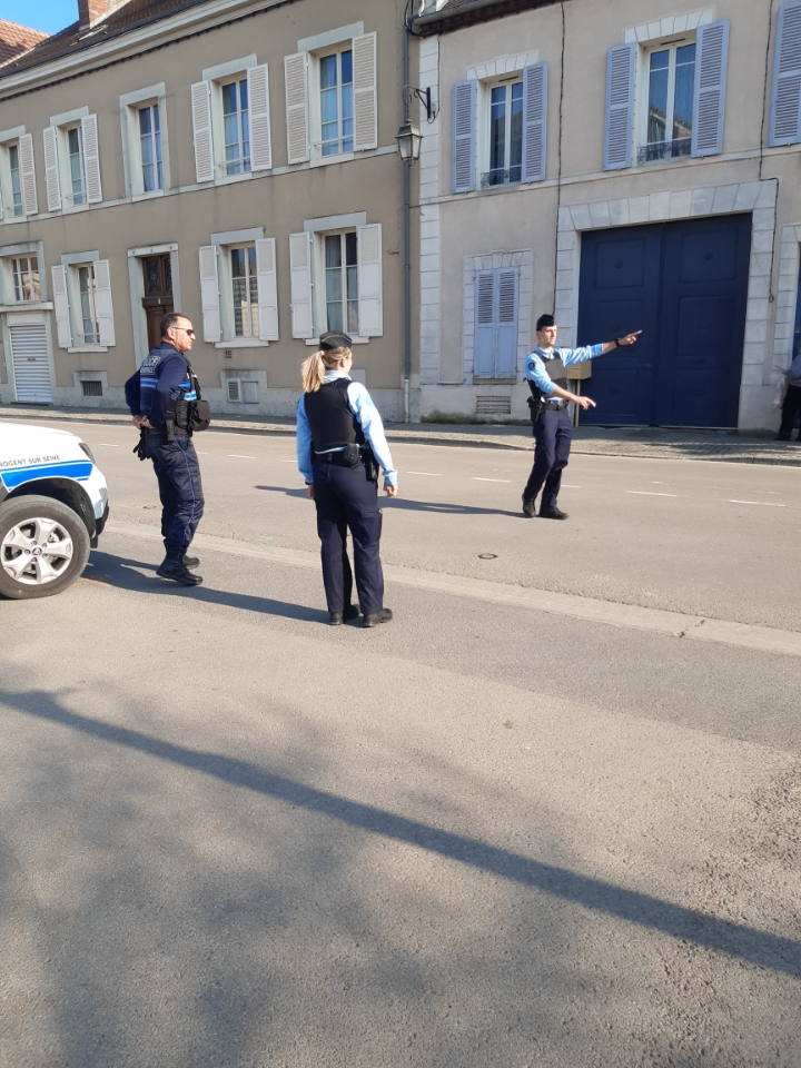 Sécurité - la Gendarmerie nationale et La Police municipale renforcent ...