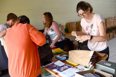 Distribution des fournitures aux collégiens nogentais