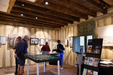 Exposition au Pavillon Henri IV