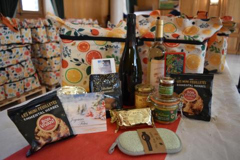 Distribution des colis de Noël